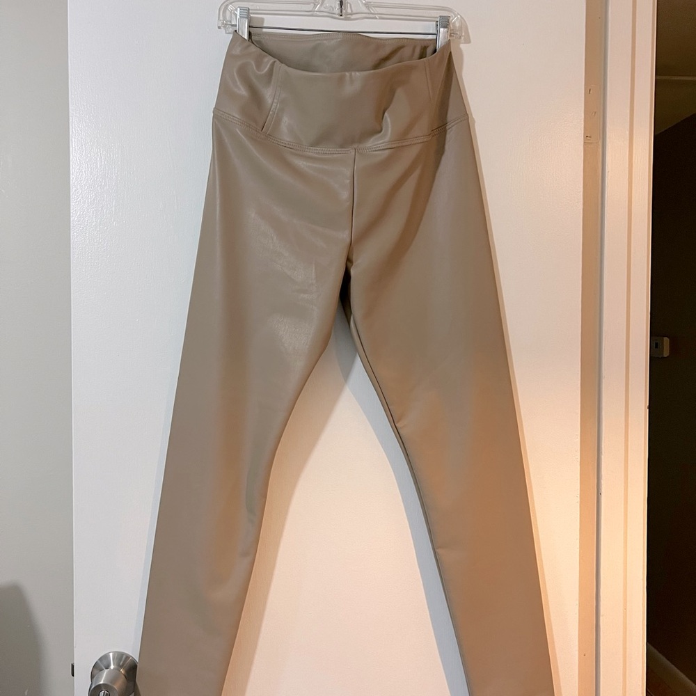 Bagatelle Beige pleather skinny pants in L
